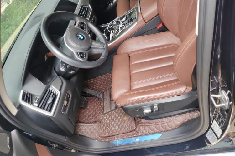 Used BMW X5 2020 xDrive30i M Sport Package Left Front Seat