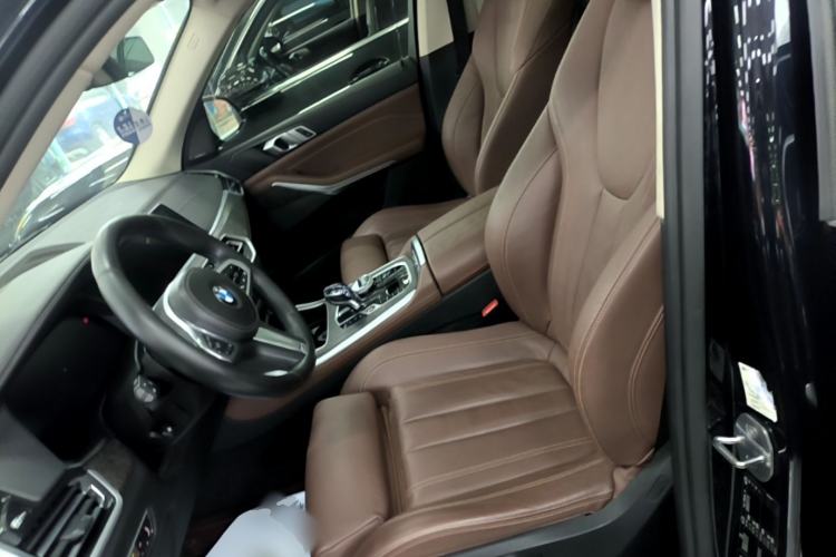 Used BMW X5 2020 xDrive40i M Sport Package Left Front Seat