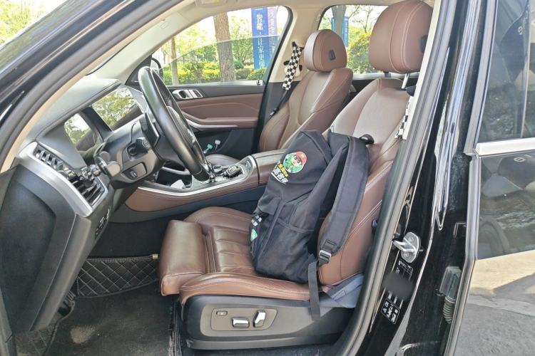 Used BMW X5 2020 xDrive40i M Sport Package Left Front Seat