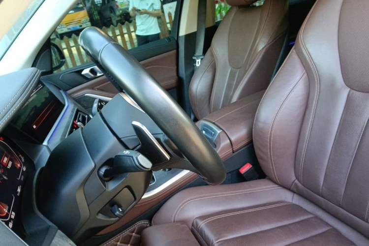 Used BMW X5 2020 xDrive30i M Sport Package Left Front Seat