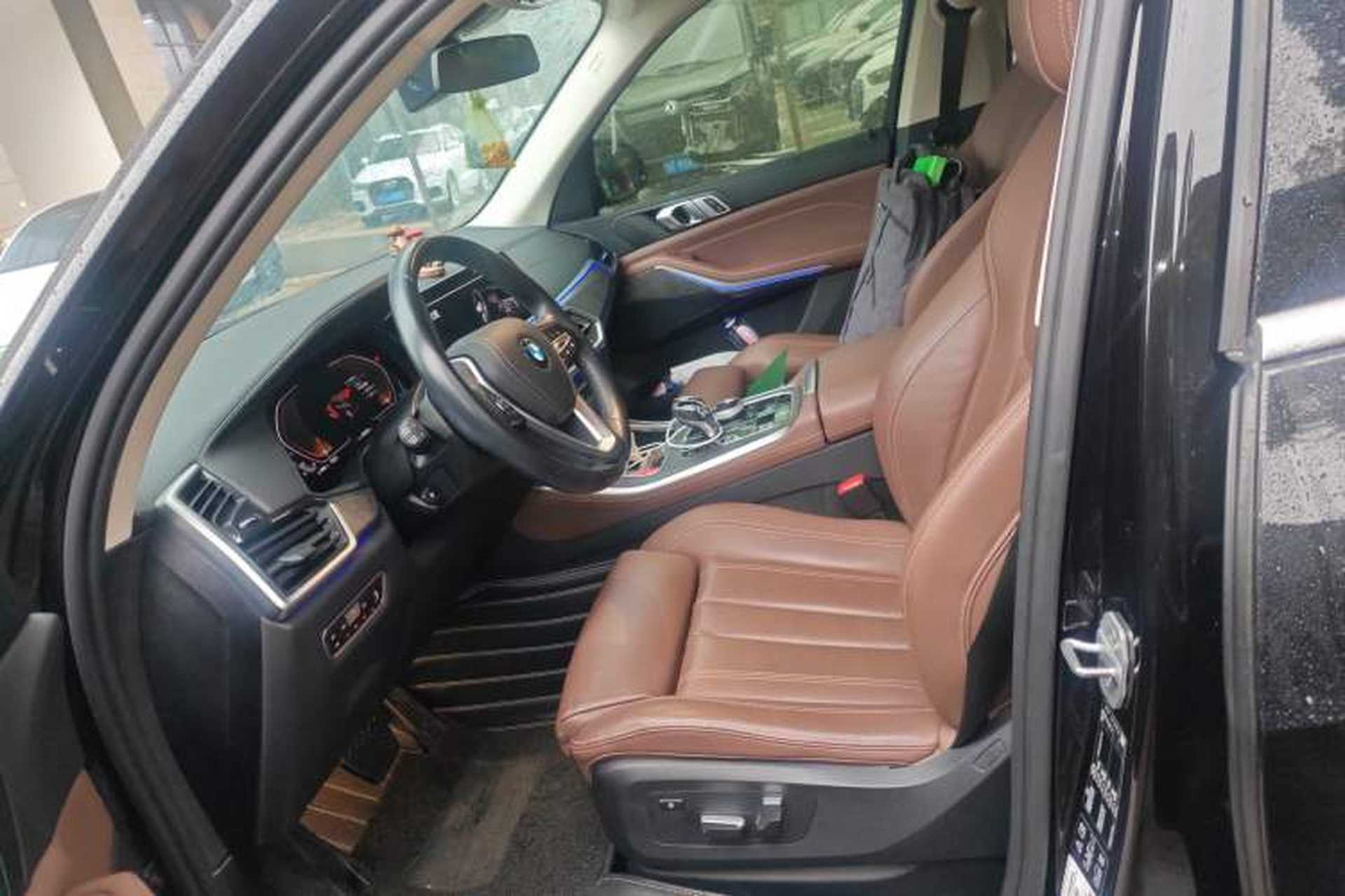 Used BMW X5 2020 xDrive30i X Design Package Left Front Seat