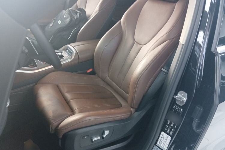 Used BMW X5 2020 xDrive30i X Design Package Left Front Seat