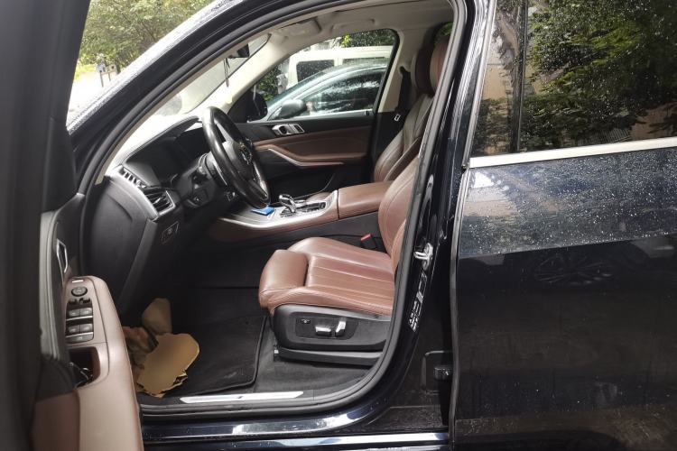 Used BMW X5 2020 xDrive40i M Sport Package Left Front Seat