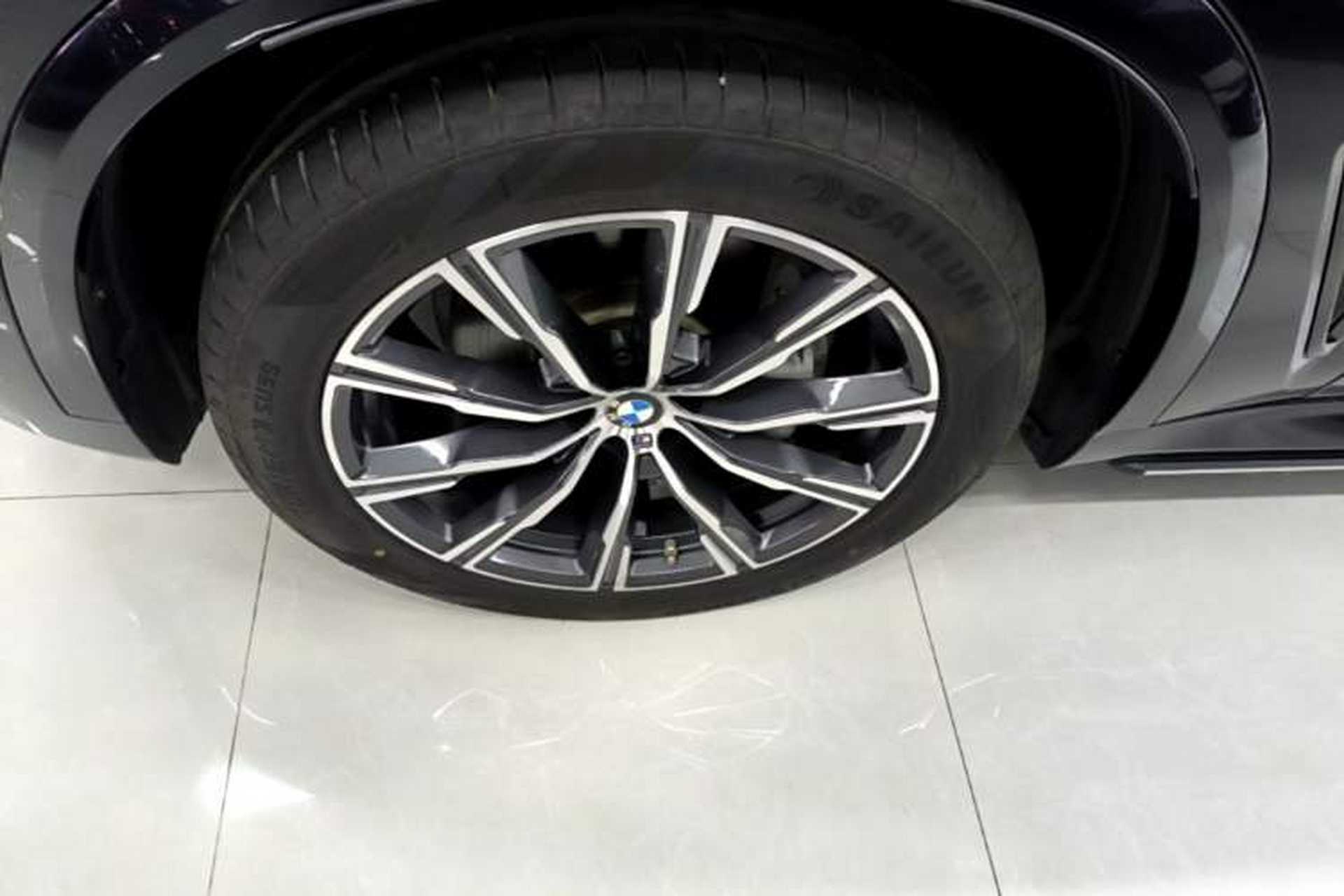 Used BMW X5 2020 xDrive40i M Sport Package Left Front Wheel Hub