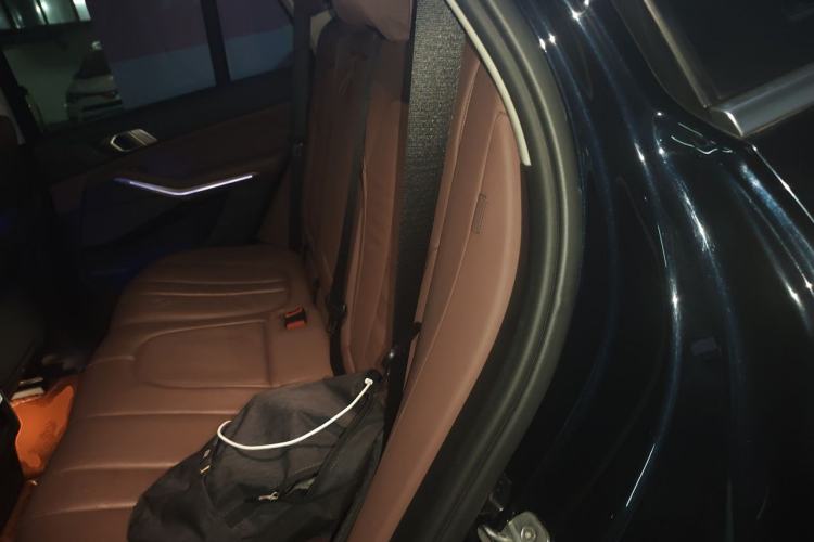 Used BMW X5 2020 xDrive40i M Sport Package Left Rear Seat