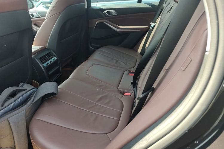Used BMW X5 2020 xDrive30i M Sport Package Left Rear Seat
