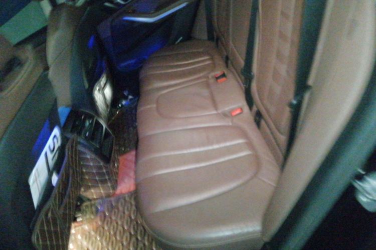 Used BMW X5 2020 xDrive40i M Sport Package Left Rear Seat