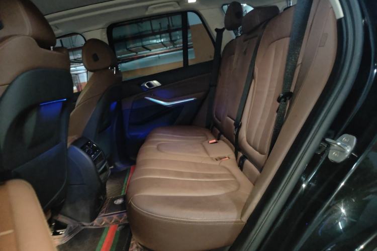 Used BMW X5 2020 xDrive30i X Design Package Left Rear Seat
