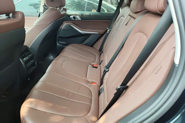 Used BMW X5 2020 xDrive30i M Sport Package Left Rear Seat