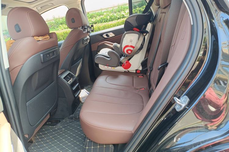 Used BMW X5 2020 xDrive30i M Sport Package Left Rear Seat