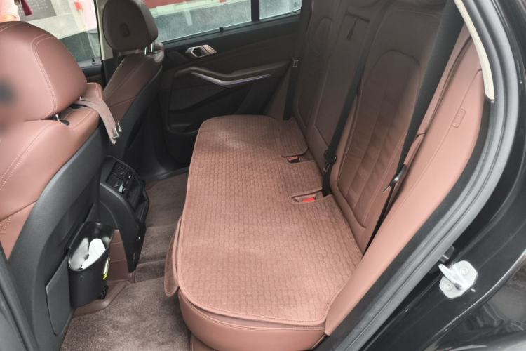 Used BMW X5 2020 xDrive30i M Sport Package Left Rear Seat