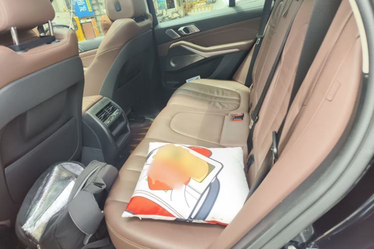 Used BMW X5 2020 xDrive40i M Sport Package Left Rear Seat