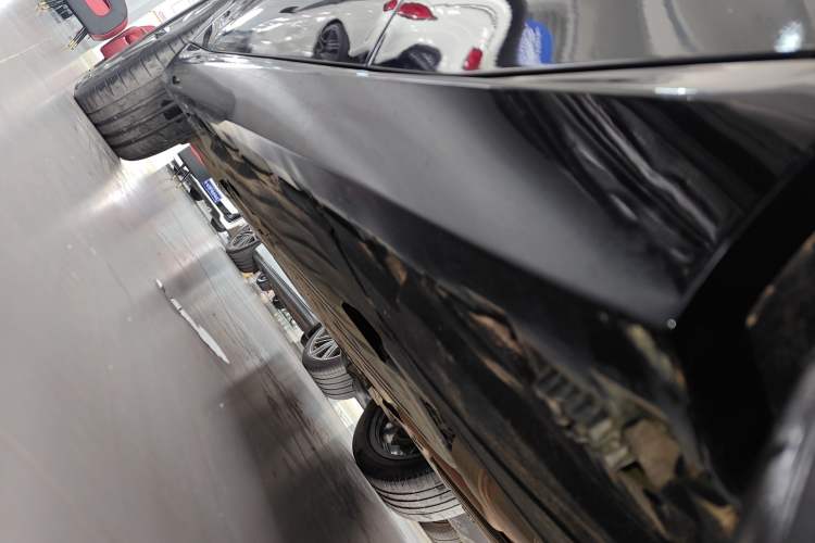 Used BMW X5 2020 xDrive30i M Sport Package Left Side Sill