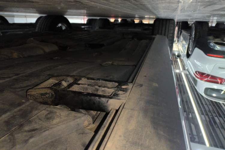Used BMW X5 2020 xDrive30i X Design Package Left Side Sill