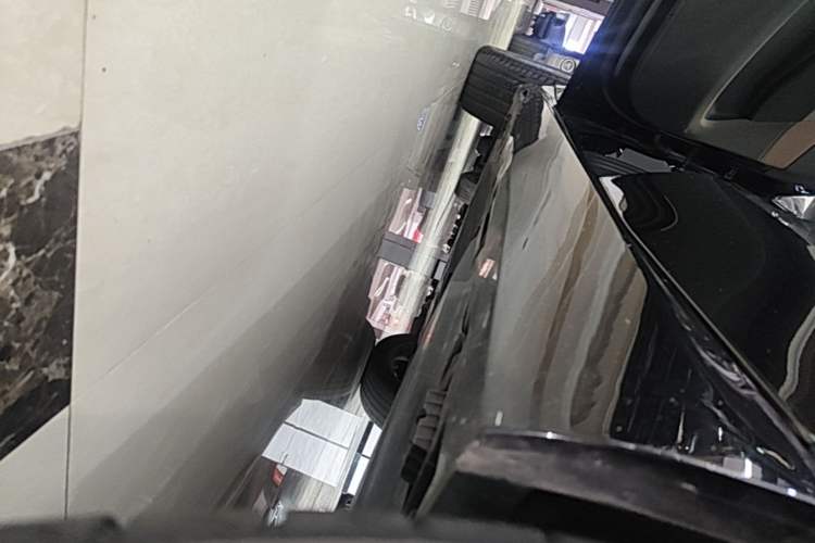 Used BMW X5 2020 xDrive30i M Sport Package Left Side Sill
