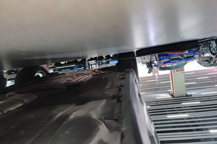 Used BMW X5 2020 xDrive30i X Design Package Left Side Sill
