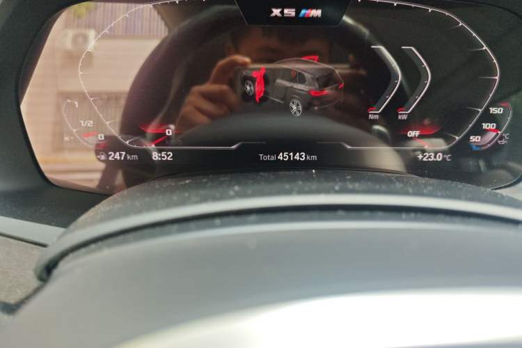 Used BMW X5 2020 xDrive40i M Sport Package Odometer Close Up