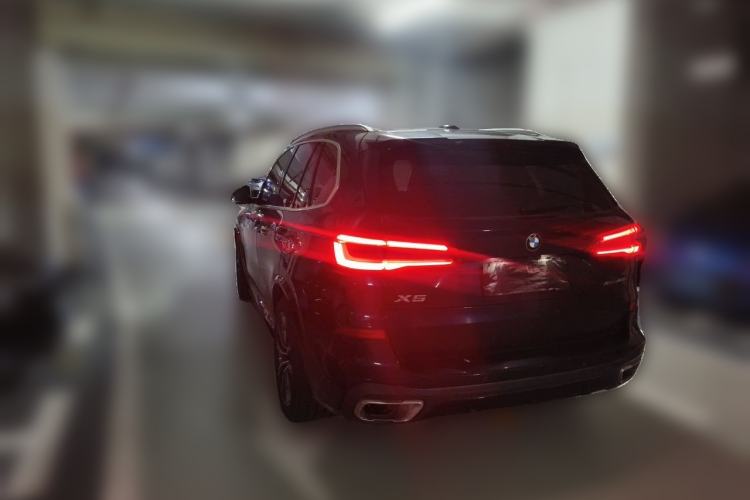 Used BMW X5 2020 xDrive30i M Sport Package Rear Left 45 Deg