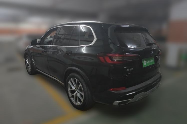 Used BMW X5 2020 xDrive30i X Design Package Rear Left 45 Deg