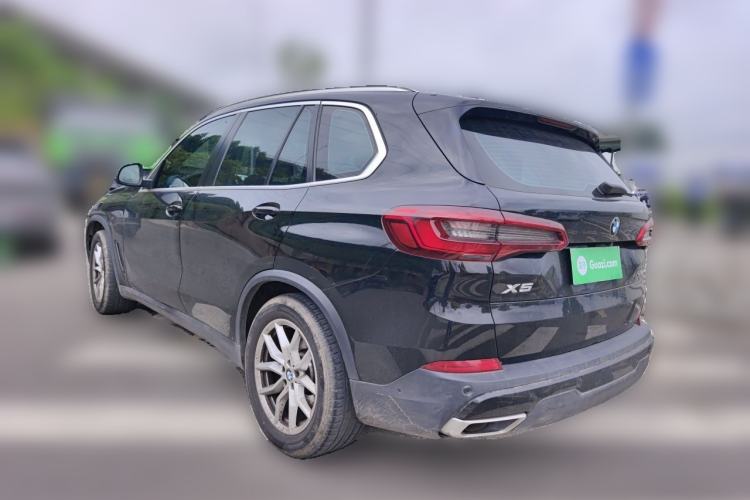 Used BMW X5 2020 xDrive40i 3.0T Standard Edition 19-inch wheels Middle East Rear Left 45 Deg