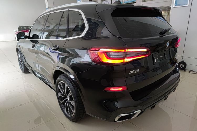 Used BMW X5 2020 xDrive40i M Sport Package Rear Left 45 Deg