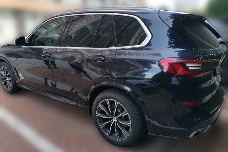 Used BMW X5 2020 xDrive40i M Sport Package Rear Left 45 Deg
