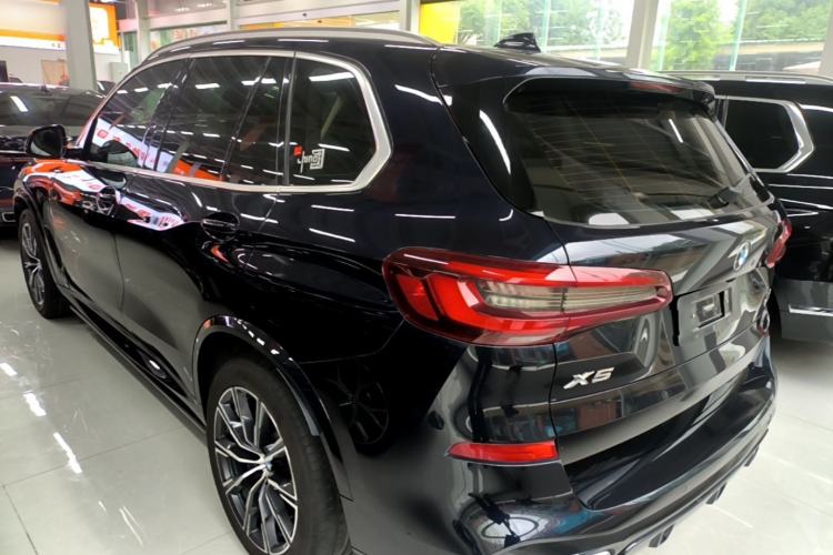 Used BMW X5 2020 xDrive40i M Sport Package Rear Left 45 Deg