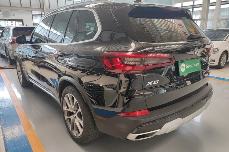 Used BMW X5 2020 xDrive30i X Design Package Rear Left 45 Deg