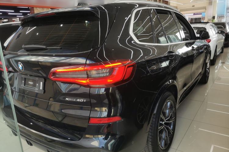Used BMW X5 2020 xDrive40i M Sport Package Rear