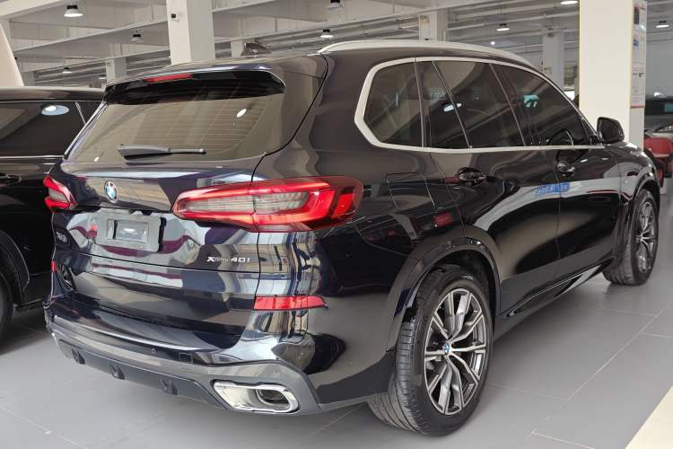 Used BMW X5 2020 xDrive30i M Sport Package Rear Right 45 Deg