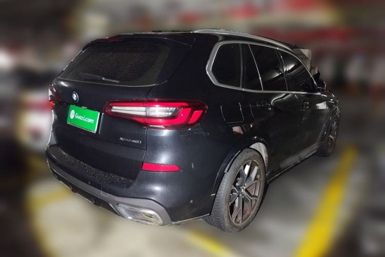 Used BMW X5 2020 xDrive40i Luxury Model with M Sport Package Rear Right 45 Deg