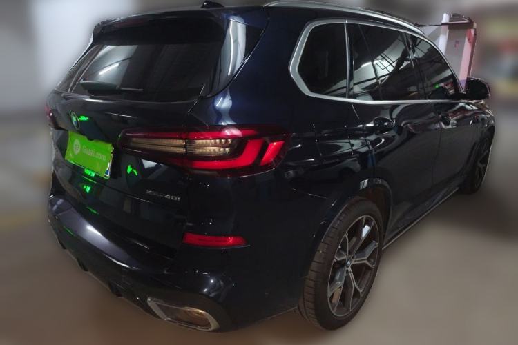Used BMW X5 2020 xDrive40i Luxury Model with M Sport Package Rear Right 45 Deg