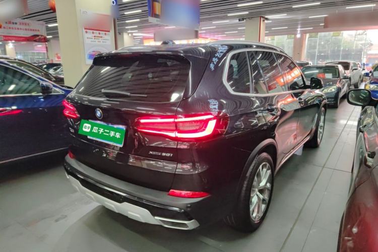 Used BMW X5 2020 xDrive30i X Design Package Rear Right 45 Deg