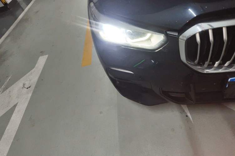 Used BMW X5 2020 xDrive30i M Sport Package Right Front Headlight