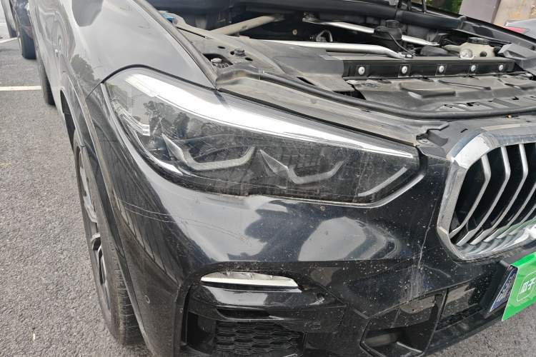 Used BMW X5 2020 xDrive30i M Sport Package Right Front Headlight