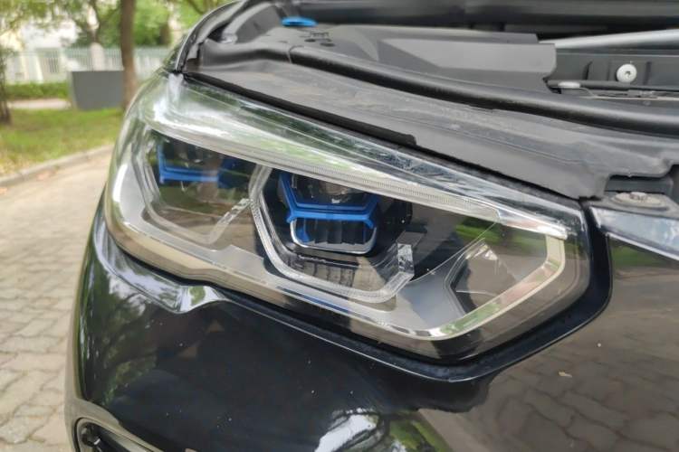 Used BMW X5 2020 xDrive40i M Sport Package Right Front Headlight