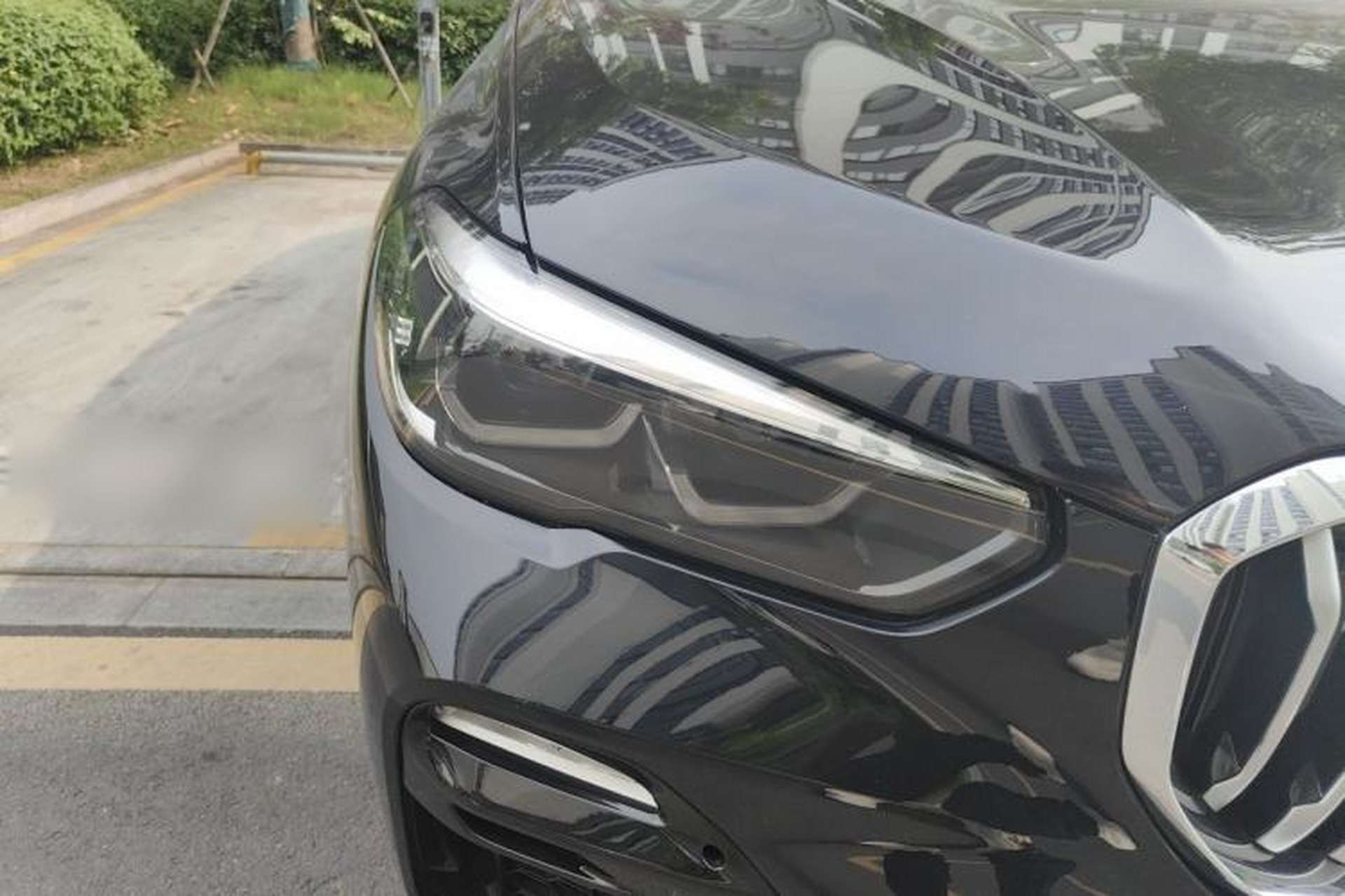 Used BMW X5 2020 xDrive30i M Sport Package Right Front Headlight