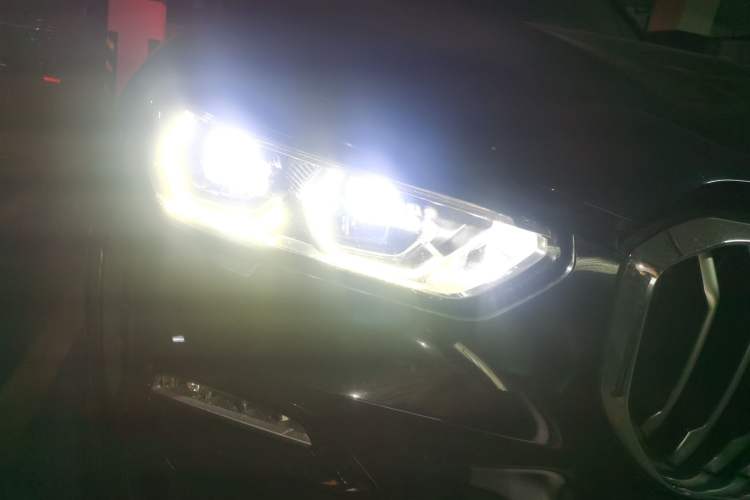 Used BMW X5 2020 xDrive30i M Sport Package Right Front Headlight