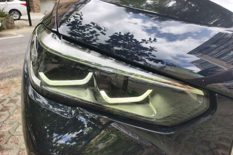 Used BMW X5 2020 xDrive30i M Sport Package Right Front Headlight