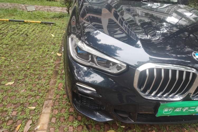 Used BMW X5  Right Front Headlight
