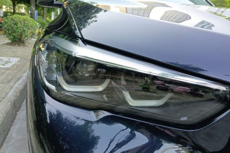 Used BMW X5 2020 xDrive30i M Sport Package Right Front Headlight
