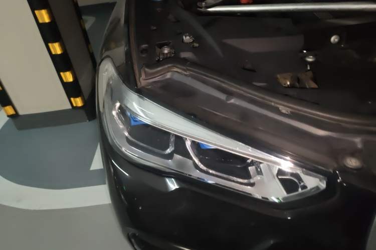 Used BMW X5 2020 xDrive40i M Sport Package Right Front Headlight