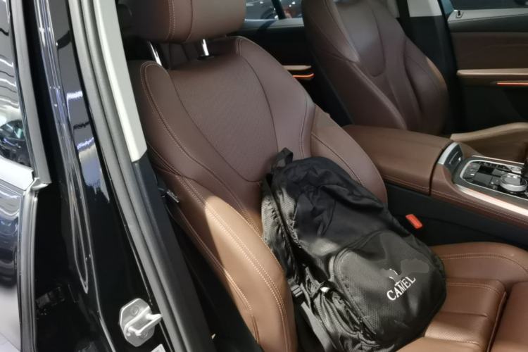 Used BMW X5 2020 xDrive30i X Design Package Right Front Seat