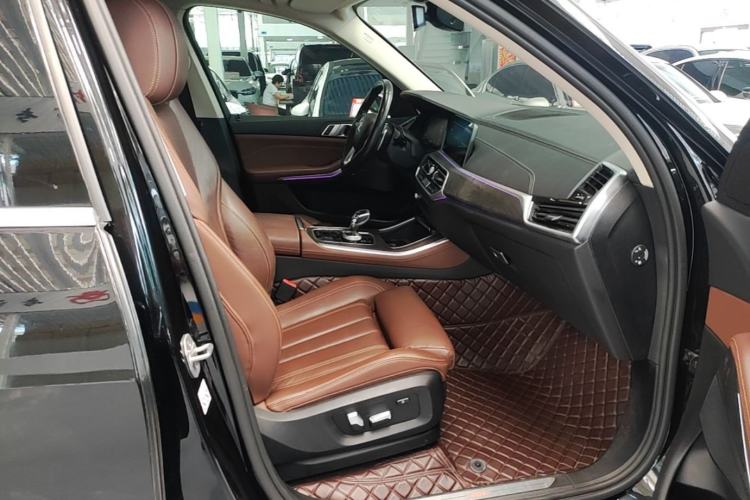 Used BMW X5 2020 xDrive30i X Design Package Right Front Seat