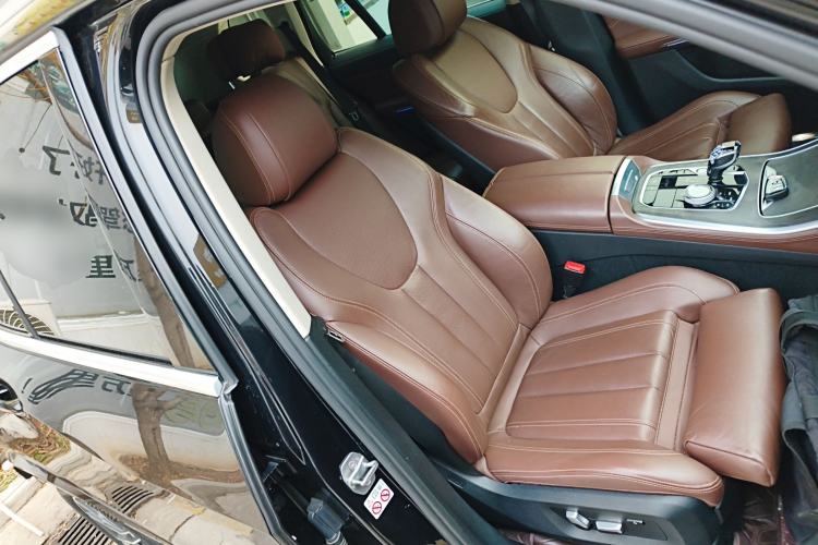 Used BMW X5 2020 xDrive30i M Sport Package Right Front Seat