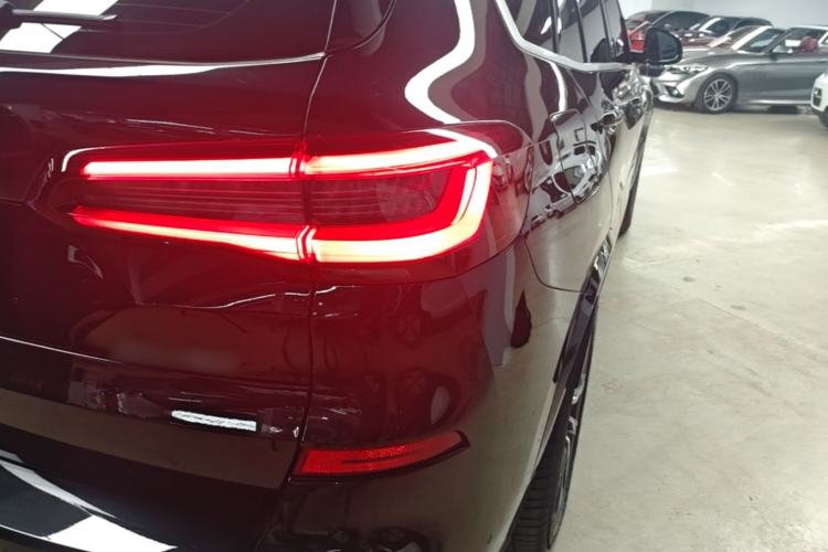 Used BMW X5 2020 xDrive40i M Sport Package Right Rear Taillight