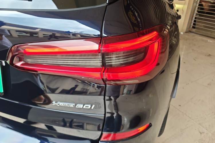 Used BMW X5 2020 xDrive30i M Sport Package Right Rear Taillight