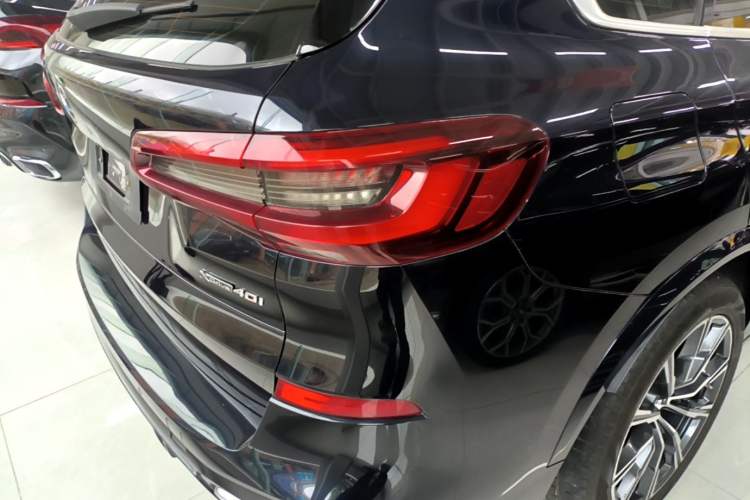 Used BMW X5 2020 xDrive40i M Sport Package Right Rear Taillight