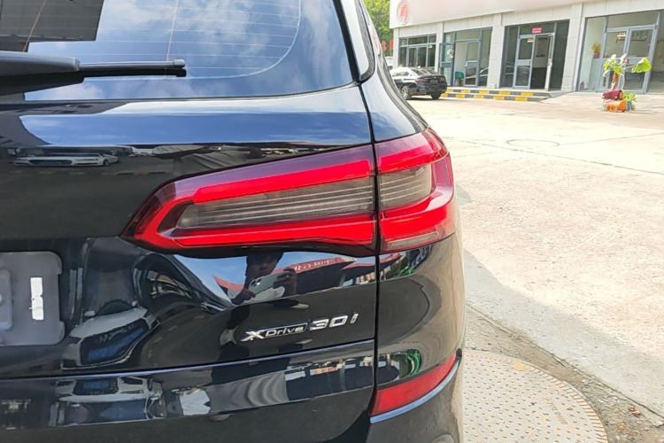 Used BMW X5 2020 xDrive30i M Sport Package Right Rear Taillight