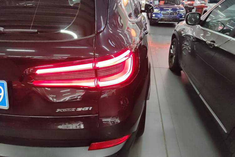 Used BMW X5 2020 xDrive30i X Design Package Right Rear Taillight